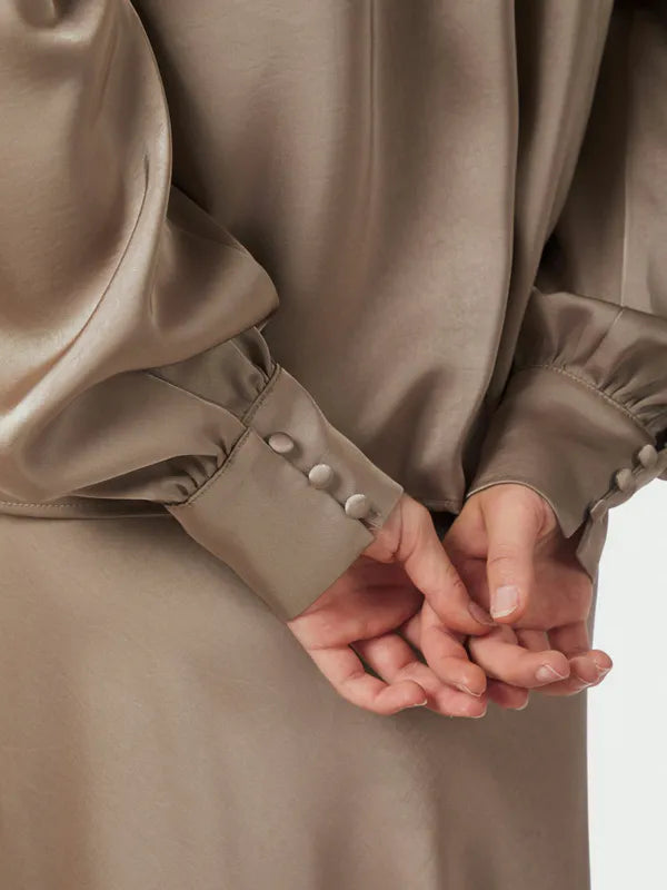 Rosslyn Heavy Sateen Blouse - Dark Taupe - Bluser - Helt Dilla AS
