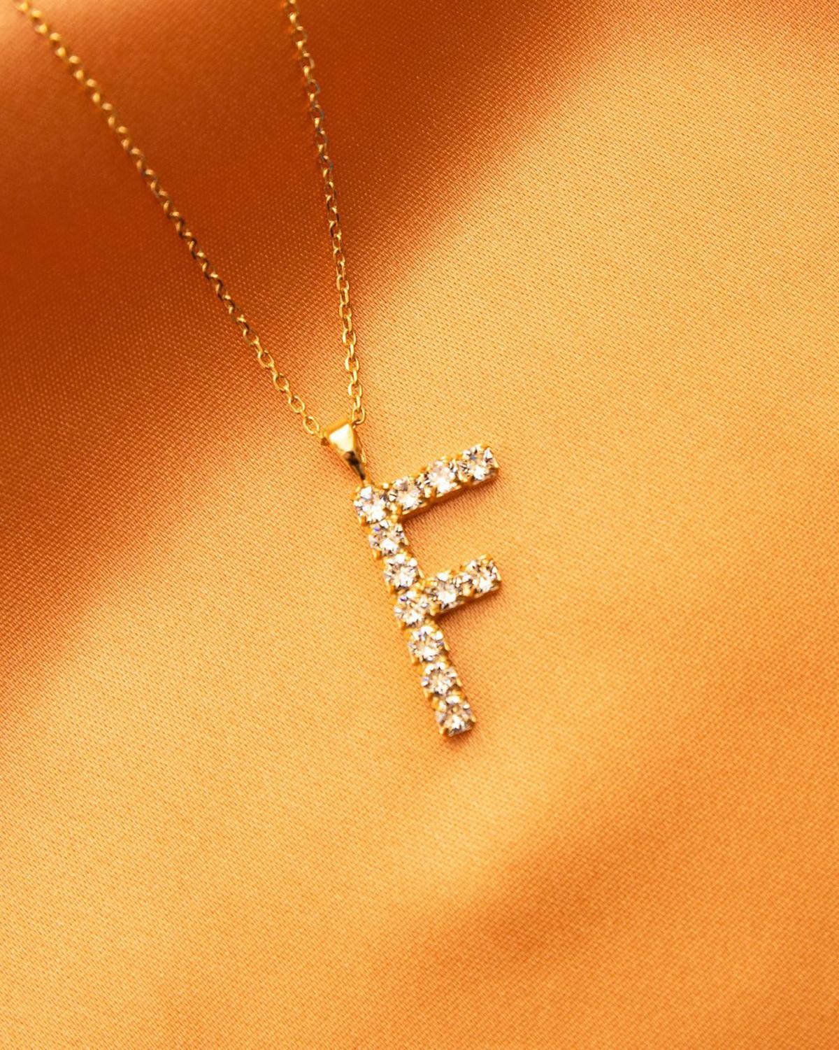 Letter necklace gold/crystal - 50cm - Helt Dilla AS