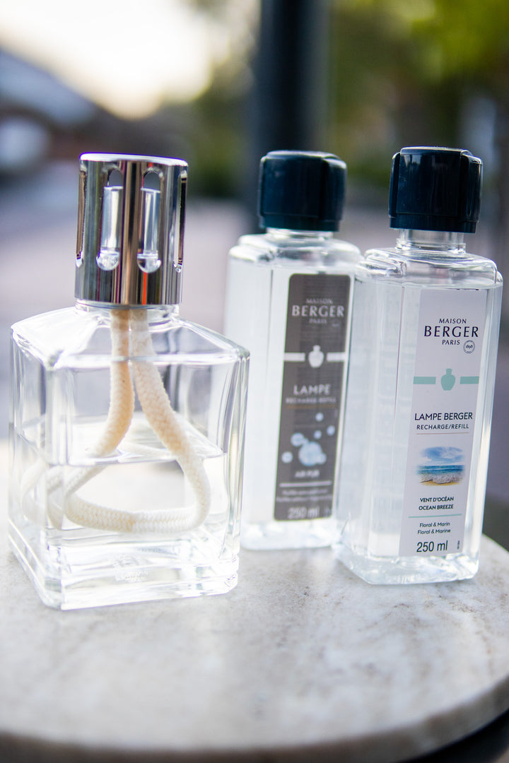 Essential Cube gavesett + 250ml Ocean Breeze og 250ml Neutral Gjennomsiktig - Maison Berger Gavesett - Helt Dilla AS